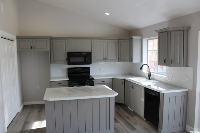 445 W Chase Ln, Centerville, UT 84014 — photo 6