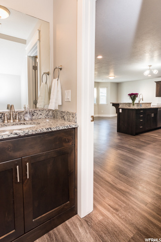 255 W 40 N, Hyrum, UT 84319 — photo 6