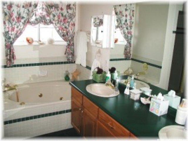 2186 Powderkeg Dr, Sandy, UT 84093 — photo 7