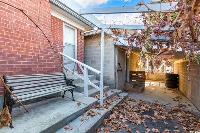 9620 S 660 E, Sandy, UT 84070 — photo 11
