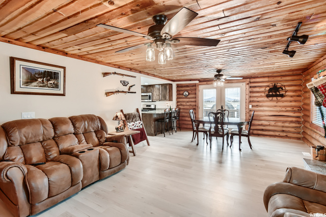 573 E Clark St, Grantsville, UT 84029 — photo 11