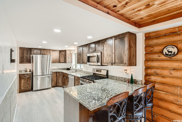 573 E Clark St, Grantsville, UT 84029 — photo 7