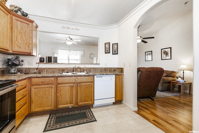 Kitchen with passthrough