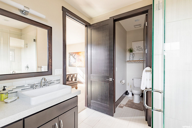 1st pic master bathroom