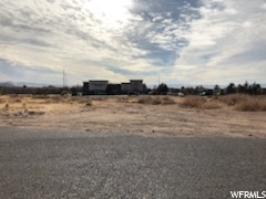 2720 E E St, St. George, UT 84790 — photo 2