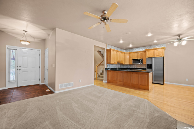 205 E White Spruce Cv, Sandy, UT 84070 — photo 6