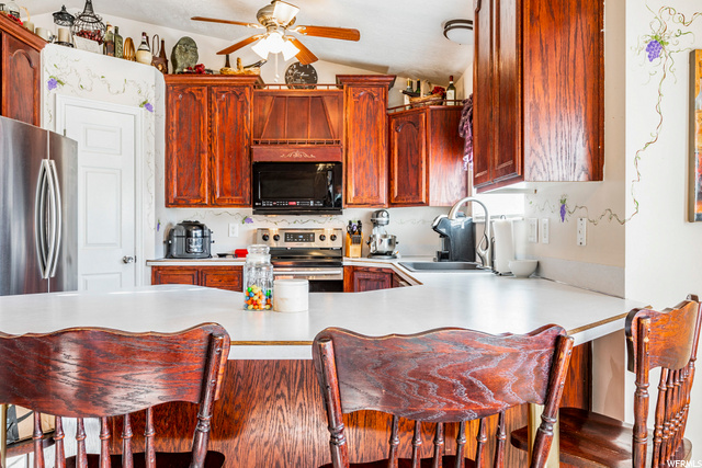 853 W 1930 N, Clearfield, UT 84015 — photo 11