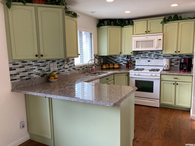 1075 W 25 S, Clearfield, UT 84015 — photo 7