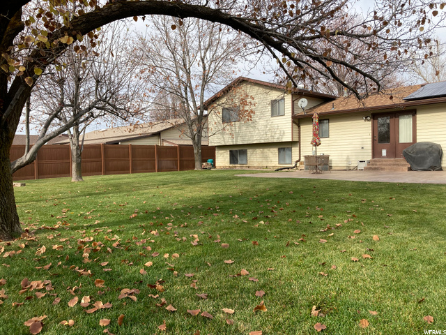 1075 W 25 S, Clearfield, UT 84015 — photo 4