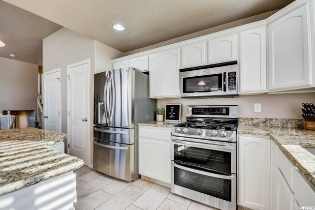 4073 S 2725 W, Roy, UT 84067 — photo 11