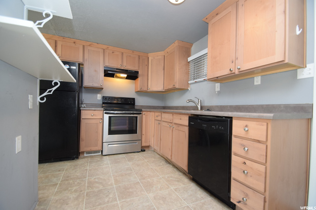 575 1st St, Ogden, UT 84404 — photo 4
