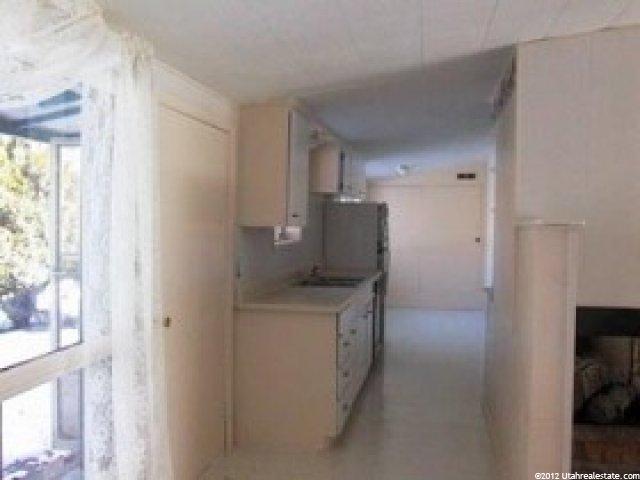 104 W 5100 S, Washington Terrace, UT 84405 — photo 2