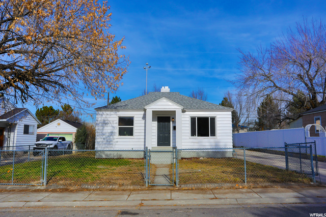 875 E 1000 S, Clearfield, UT 84015 — photo 2