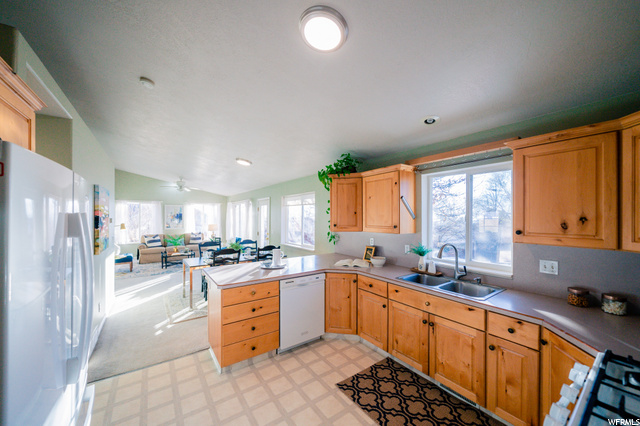 135 N 250 E, Millville, UT 84326 — photo 8