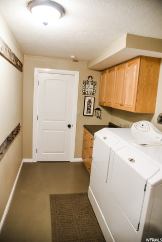 Basement Laundry Room