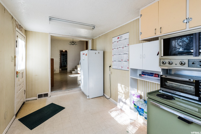87 N 400 E, Garland, UT 84312 — photo 11