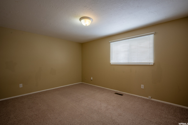 38 W 900 N, Bountiful, UT 84010 — photo 6