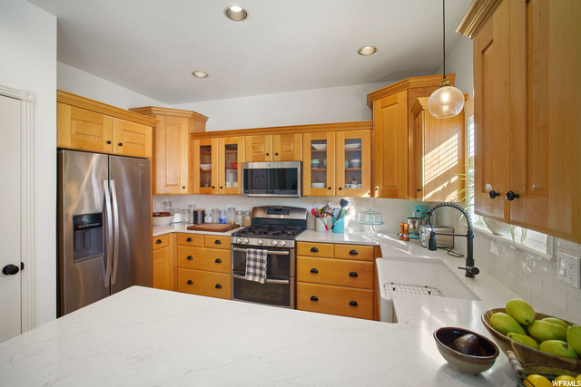 2465 S 200 W, Bountiful, UT 84010 — photo 12