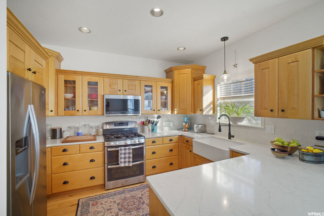 2465 S 200 W, Bountiful, UT 84010 — photo 2