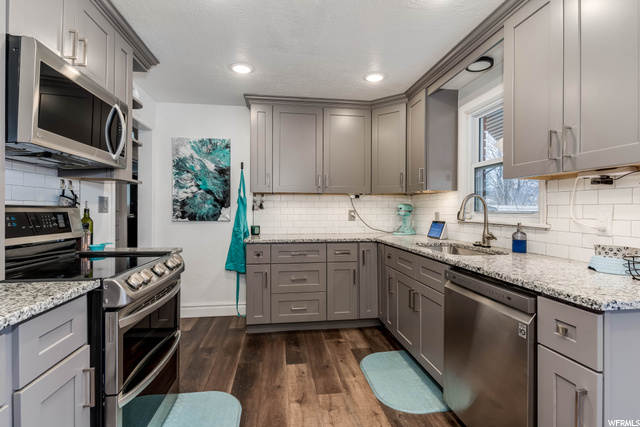 5452 S 2050 W, Roy, UT 84067 — photo 7