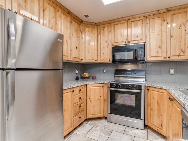 1095 E Healy St S, Ogden, UT 84403 — photo 6