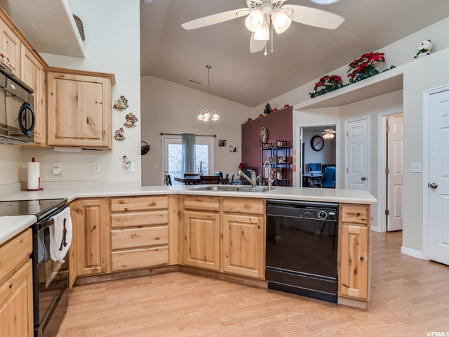 496 Stone Ct, Ogden, UT 84404 — photo 12