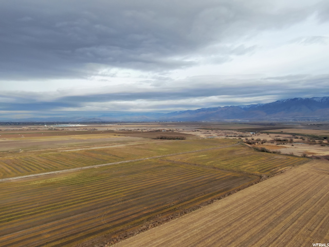 690 S 1200 E, Trenton, UT 84338 — photo 5