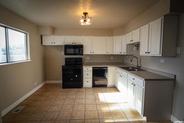 249 E Main St, Grantsville, UT 84029 — photo 12