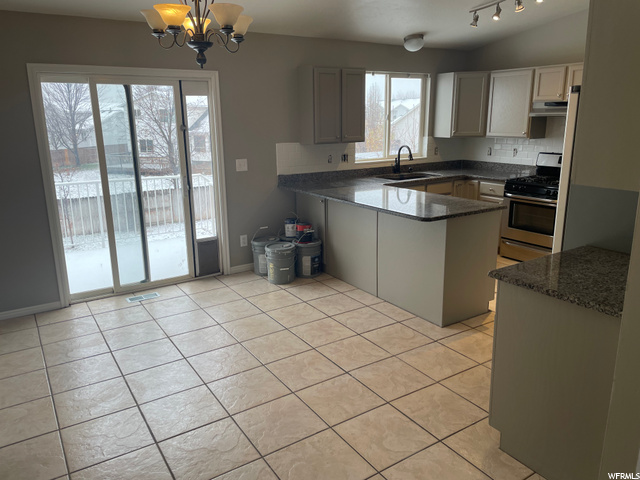 1289 N 2425 W, Layton, UT 84041 — photo 2
