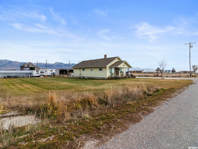 690 S 1200 E, Trenton, UT 84338 — photo 3