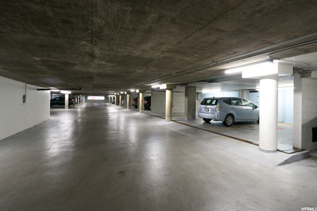 garage, spot is on the same level as unit