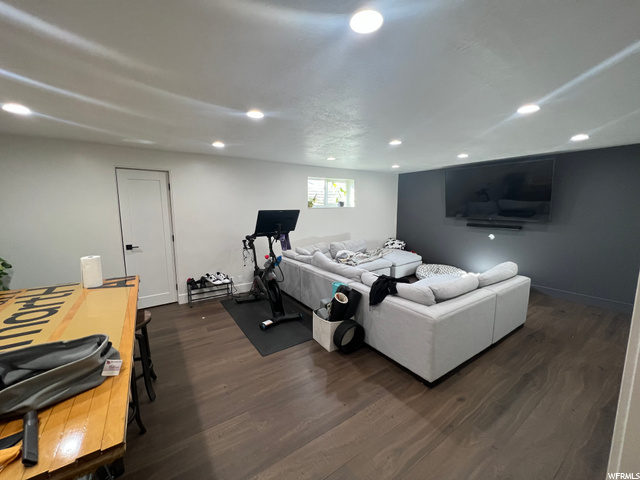 559 E 9765 S, Sandy, UT 84070 — photo 11