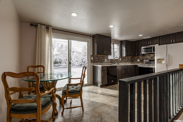 186 E Carlson Ave, Midvale, UT 84047 — photo 8