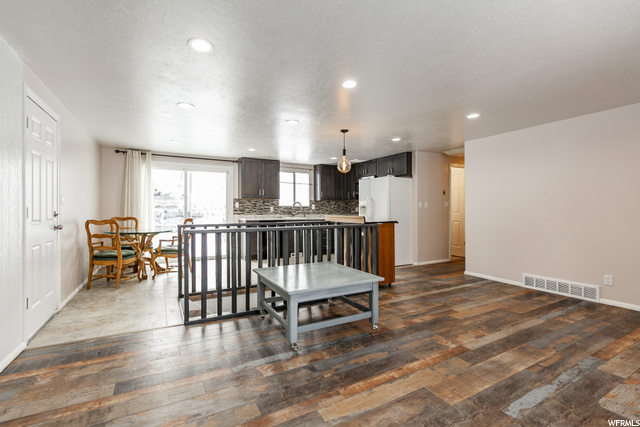 186 E Carlson Ave, Midvale, UT 84047 — photo 5