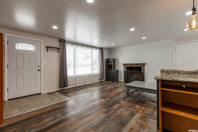 186 E Carlson Ave, Midvale, UT 84047 — photo 3
