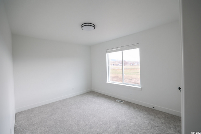664 E 1150 S, Hyrum, UT 84319 — photo 10