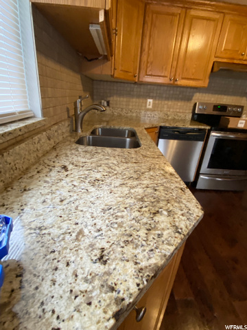 209 E 2200 S, Bountiful, UT 84010 — photo 7