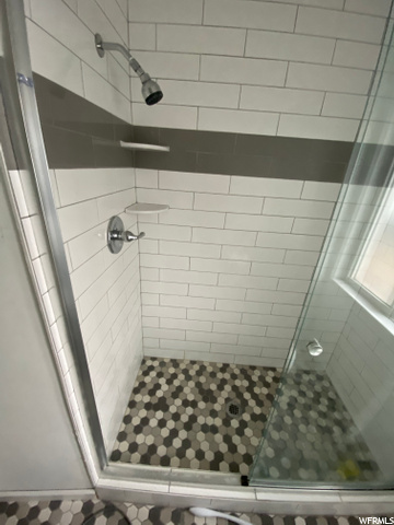 209 E 2200 S, Bountiful, UT 84010 — photo 8