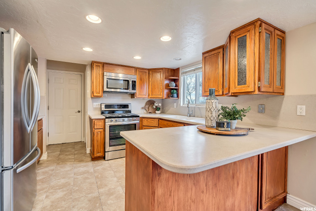 2268 E Deer Run Dr, South Weber, UT 84405 — photo 8