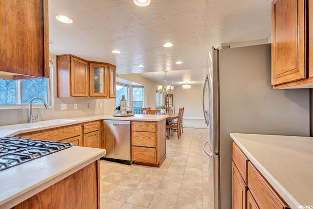 2268 E Deer Run Dr, South Weber, UT 84405 — photo 10