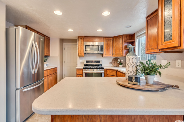 2268 E Deer Run Dr, South Weber, UT 84405 — photo 9