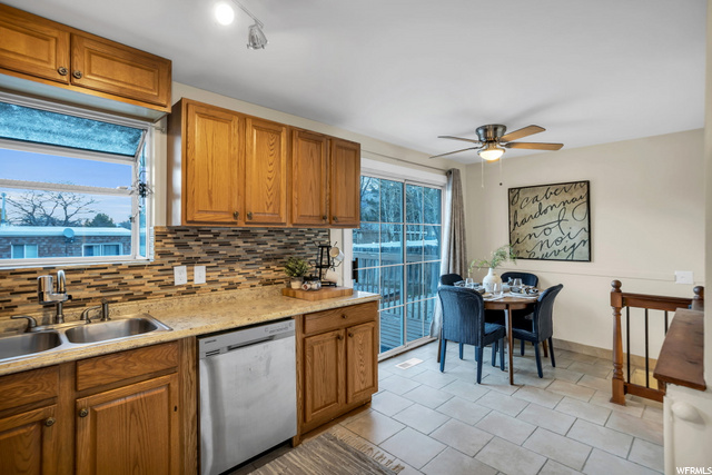 1575 E 8600 S, Sandy, UT 84093 — photo 9