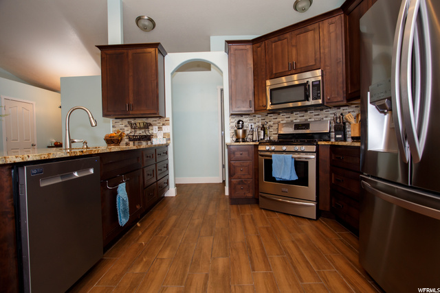 1957 N 2595 W, Clinton, UT 84015 — photo 8