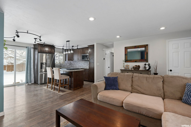 10279 S 610 E, Sandy, UT 84070 — photo 8