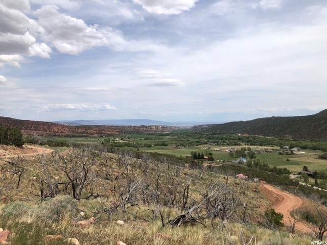 7980 W Red Cloud Loop Rd, Vernal, UT 84078 — photo 10