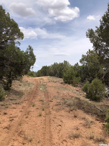 8094 W Red Cloud Loop Rd N, Vernal, UT 84078 — photo 7
