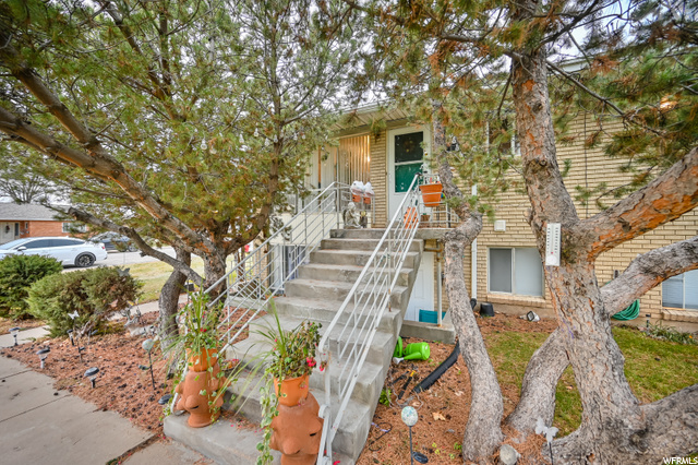 5390 S 2000 W, Roy, UT 84067 — photo 2