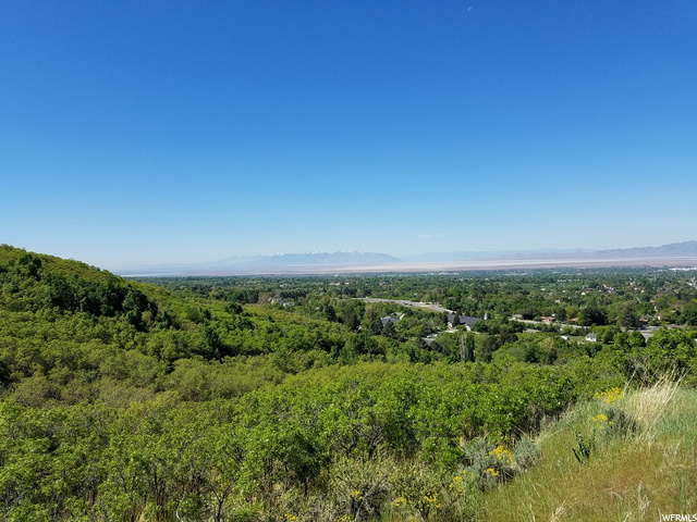 2516 N Valley View Dr, Layton, UT 84040 — photo 2
