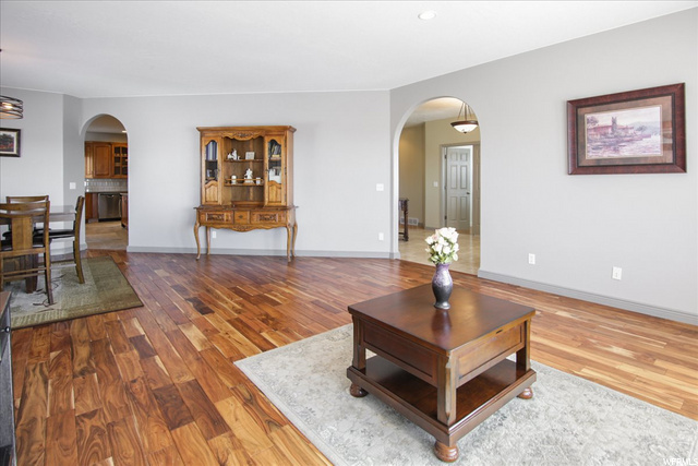 1043 E Deer Haven Dr, Brigham City, UT 84302 — photo 4