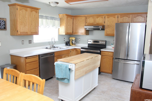 840 S 300 W, Logan, UT 84321 — photo 7